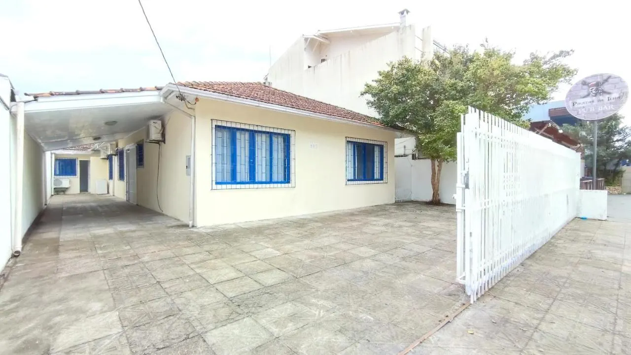 宾馆 Florianópolis Casa Pitanga酒店
